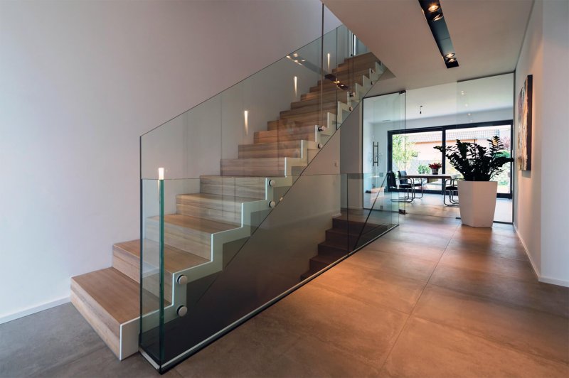 Glass railing for stairs