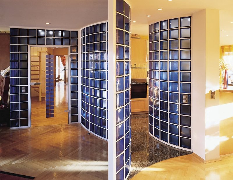 Glass blocks in the interior of the apartment