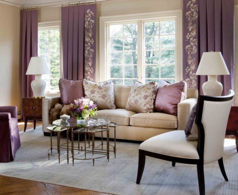 Lavender color in the interior of the living room