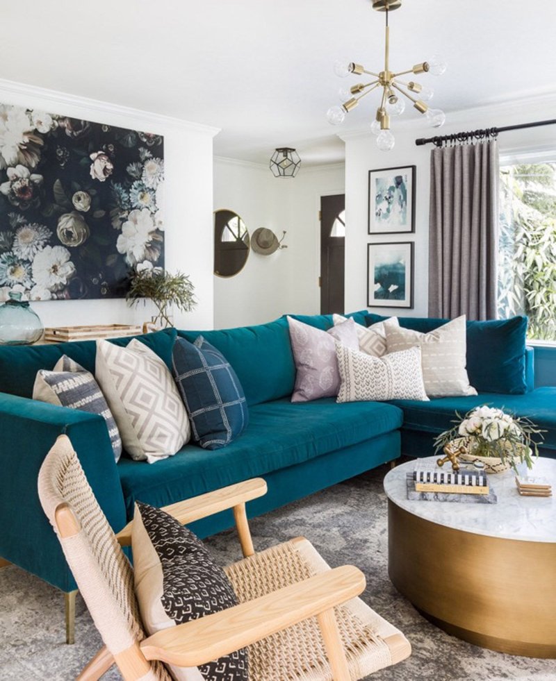 Turquoise color in the interior combination