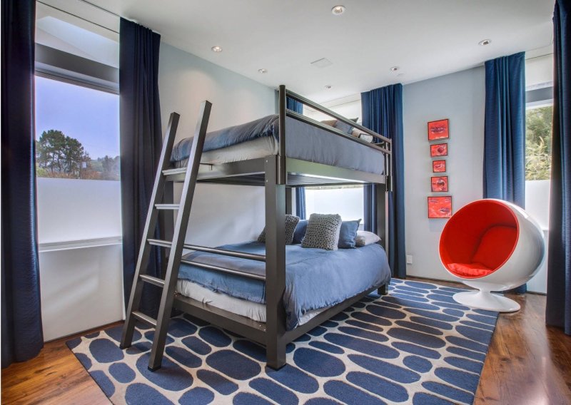 Room with a two -story bed