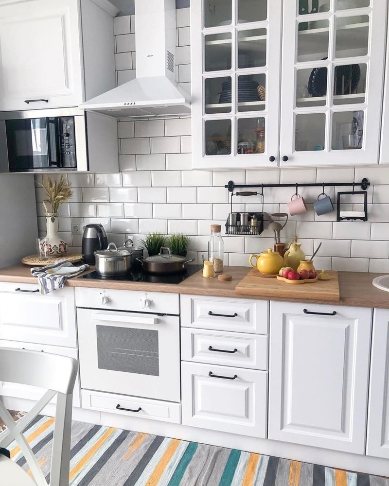 Kitchen Budin Ikea Belaya with a wooden countertop