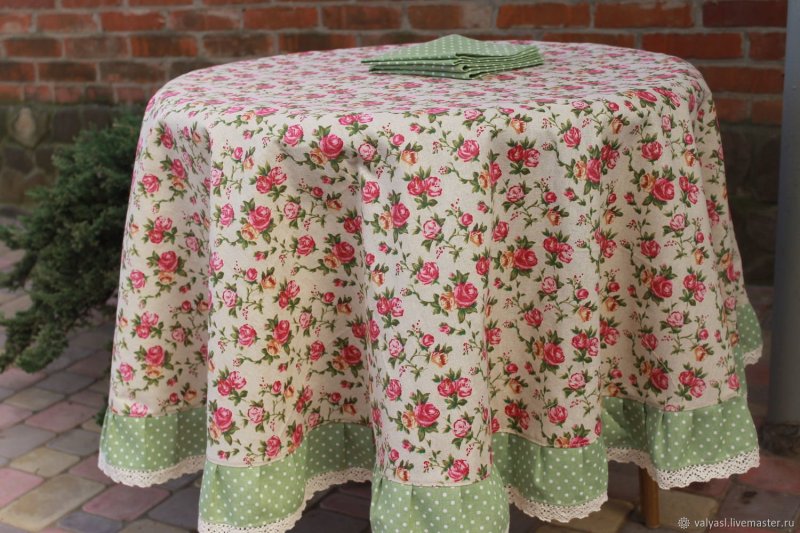 Flax tablecloth