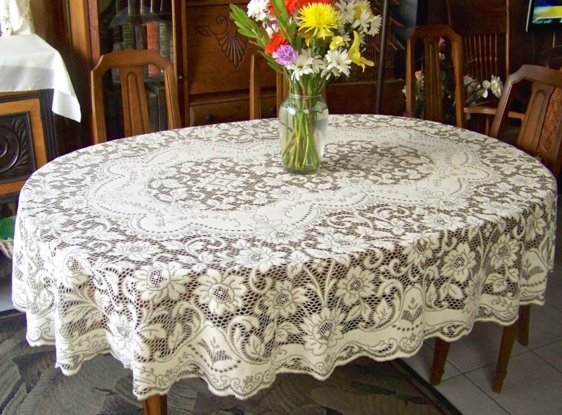 Lace tablecloth