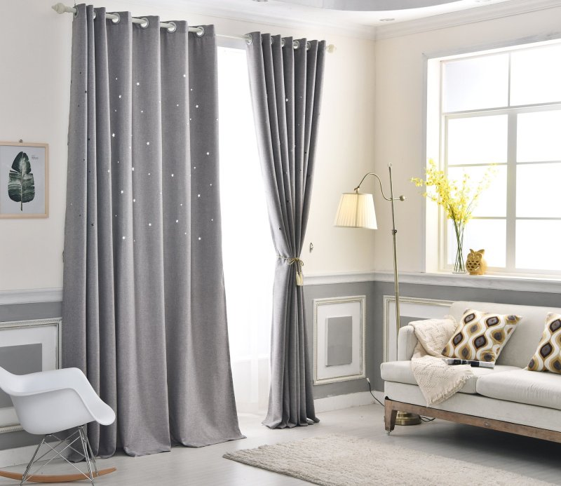 Gray curtains in the interior