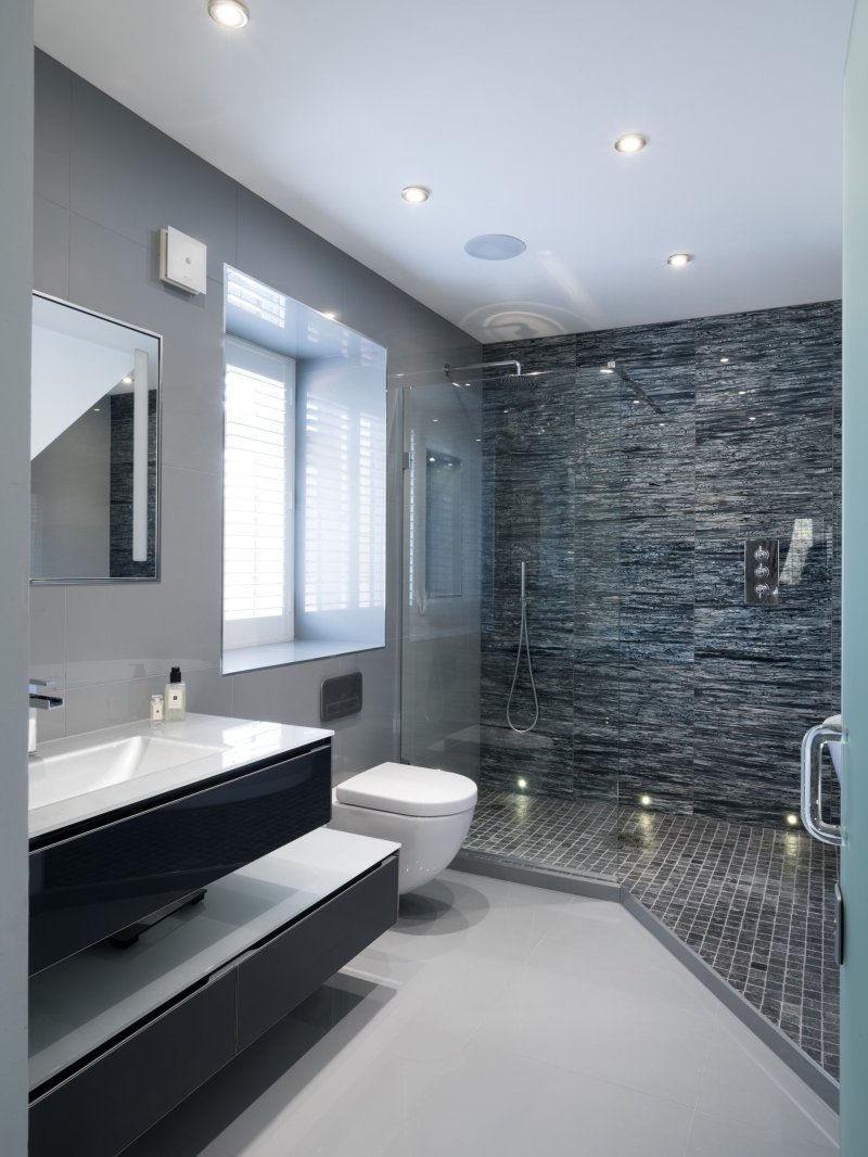 Gray bathroom design