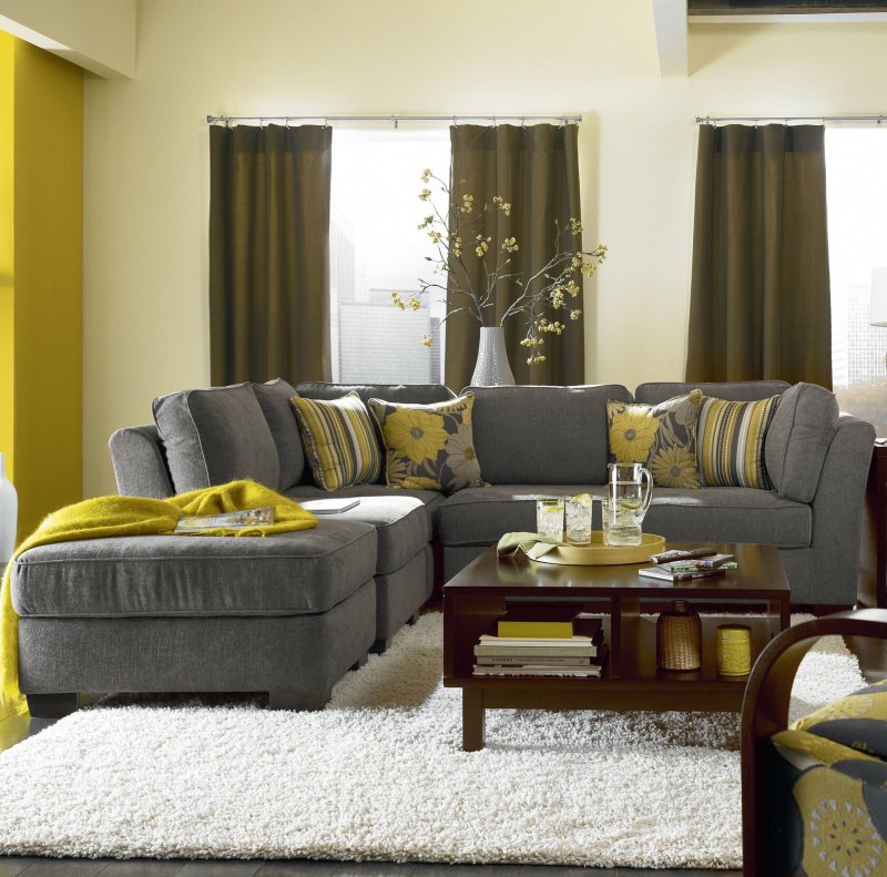 Living room in olive tones