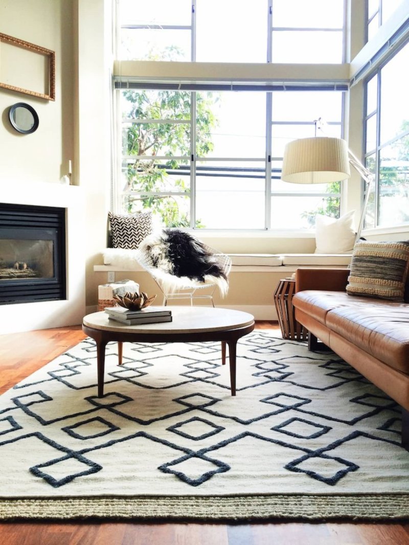 Carpets in the interior of the living room