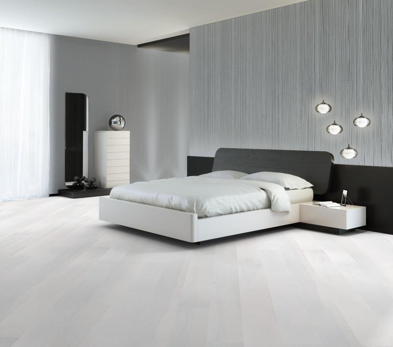 White laminate room