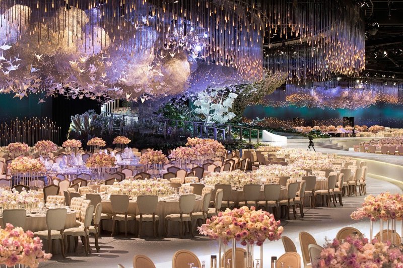 Luxurious wedding hall