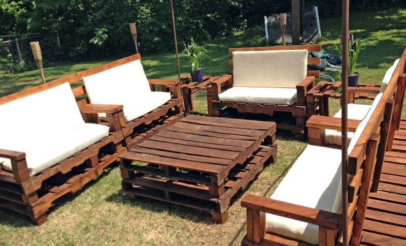 Garden furniture from pallets