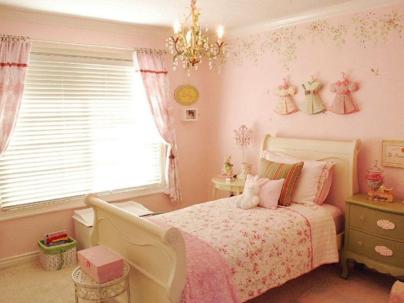 Beige pink children's room