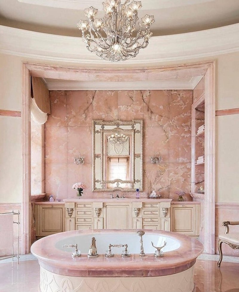 Luxurious bathrooms