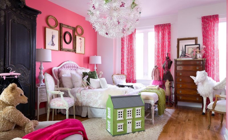 Pink -style room