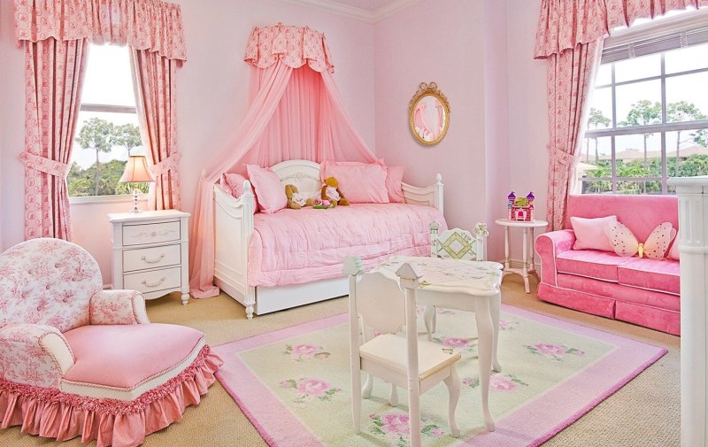 Children's room for girls