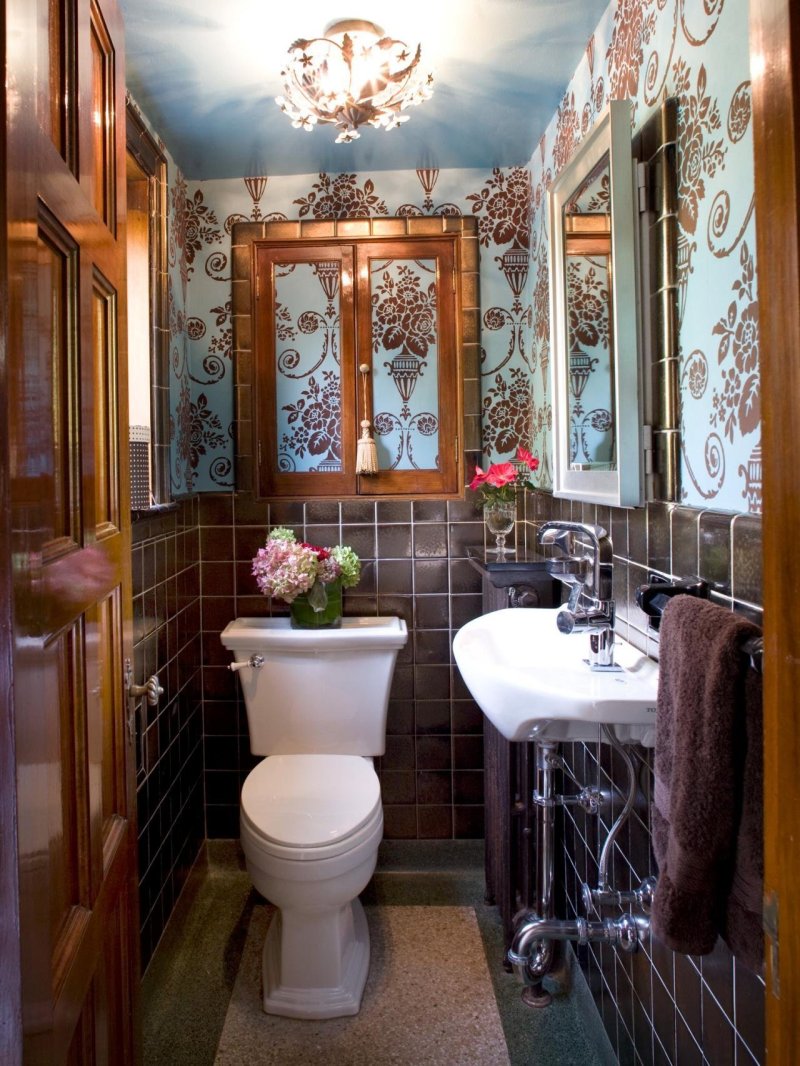 The interior of the toilet