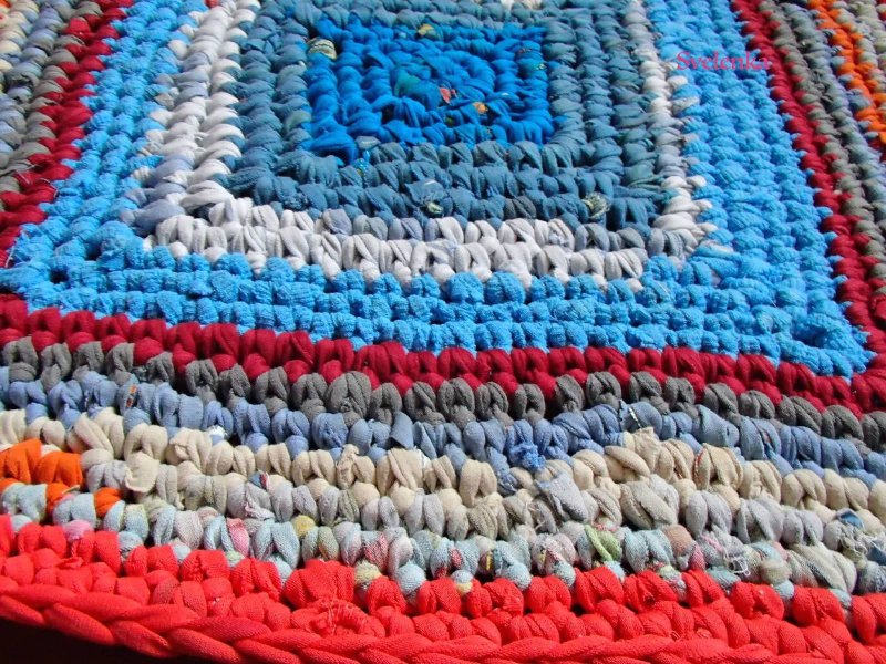 Knitted rugs