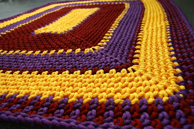 Crochet beautiful rugs