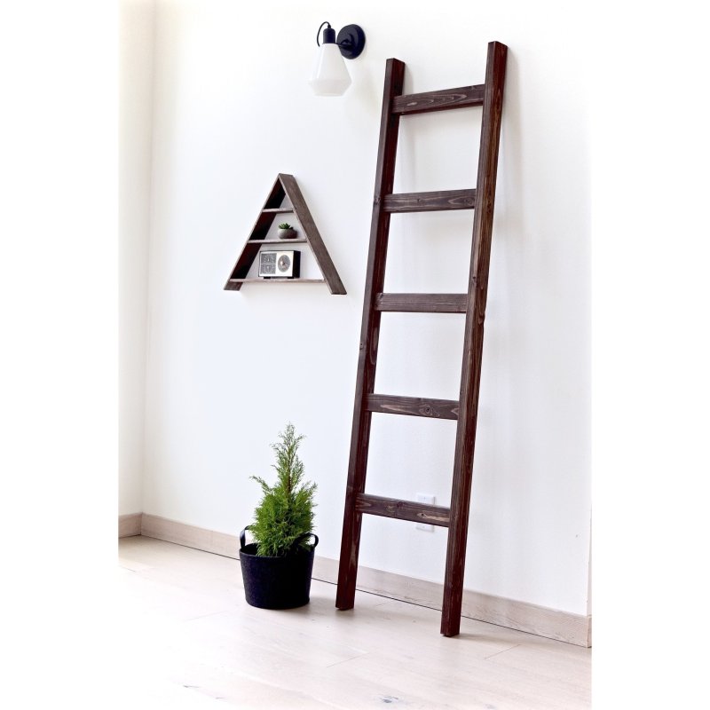 Decorative ladder