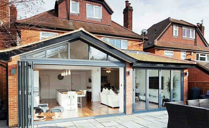 Veranda glass attached to the house