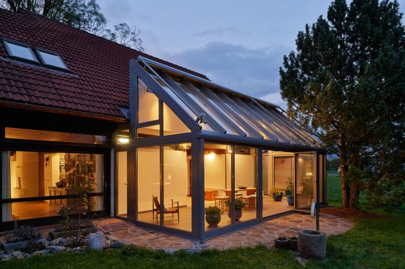 Glass veranda to the house