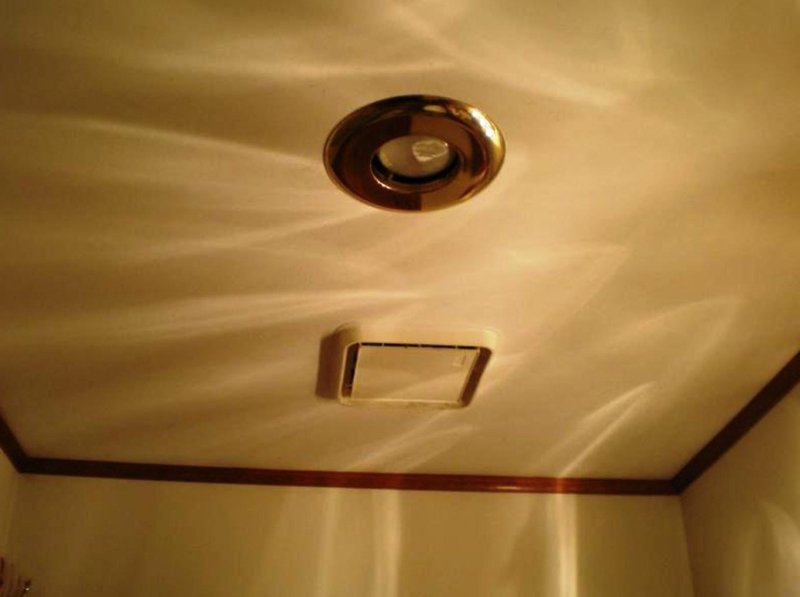 Ceiling hood for a bathroom