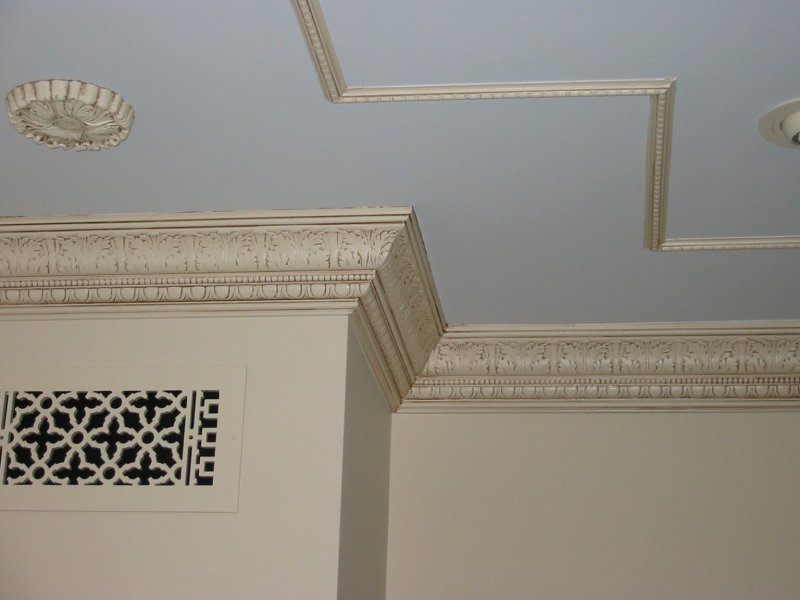 Ceiling skirting board Versace