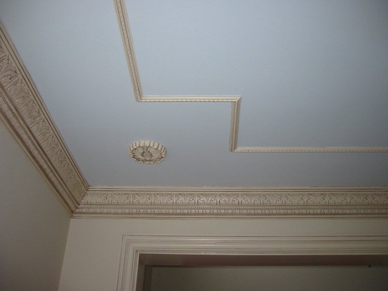 Ceiling skirting boat from polyurethane