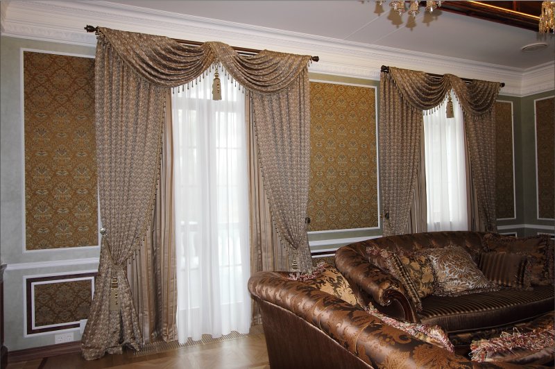 Curtain design in the living room