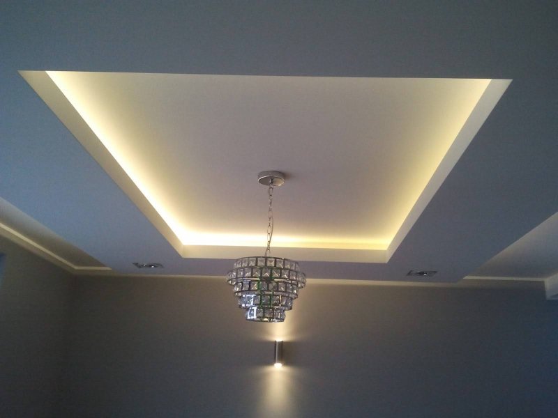 Two -level gypsum cardboard ceiling