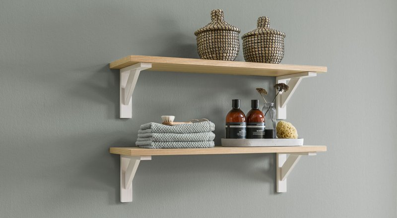 Wall shelves