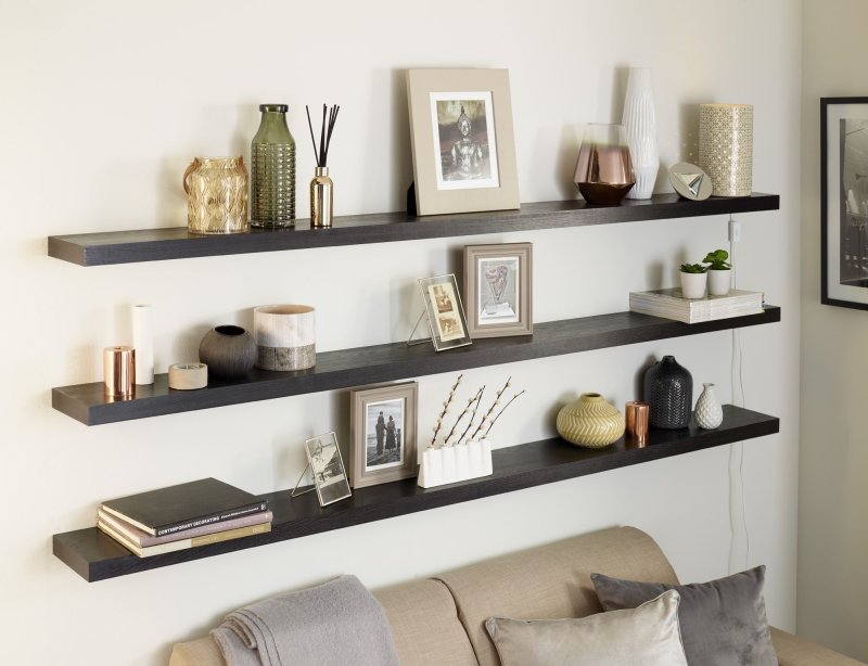 Hinged shelves