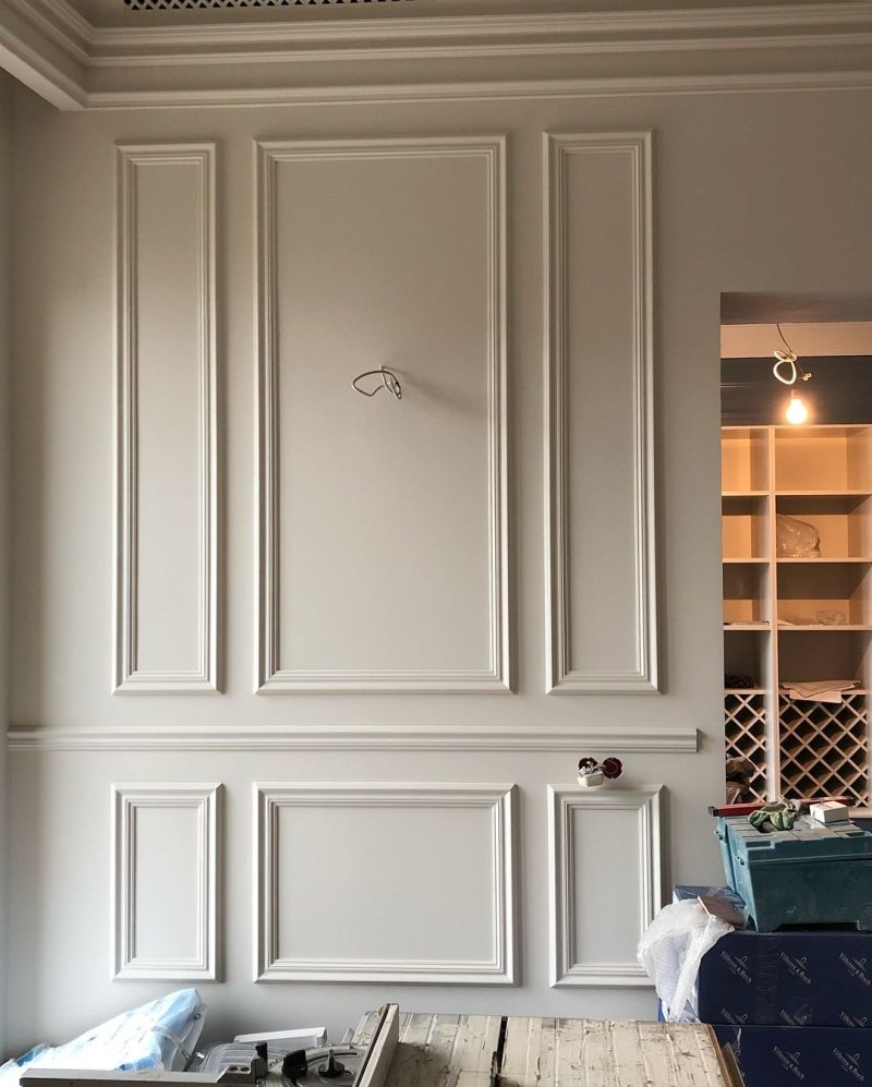 Moldings for walls