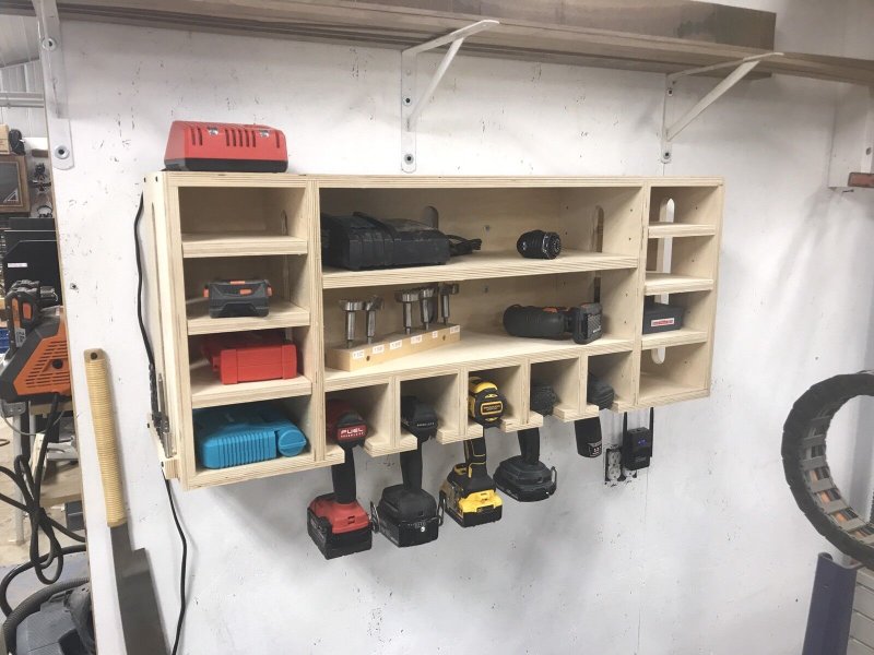 TBS2313 tool rack