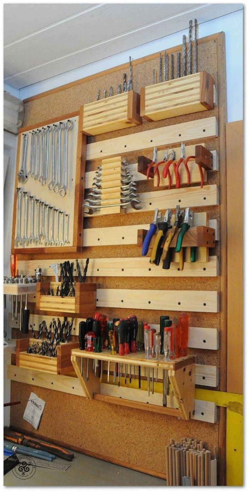 TBS2313 tool rack