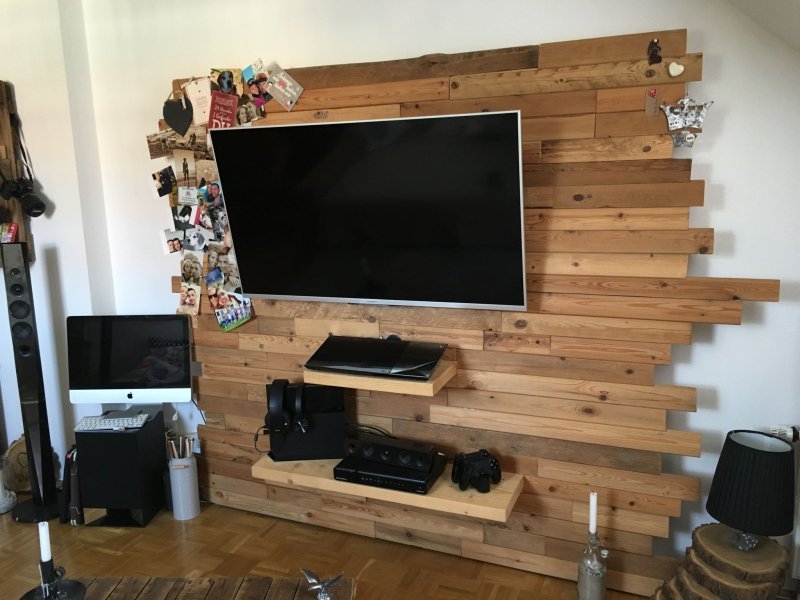 Wooden -wall -wall shelf for TV