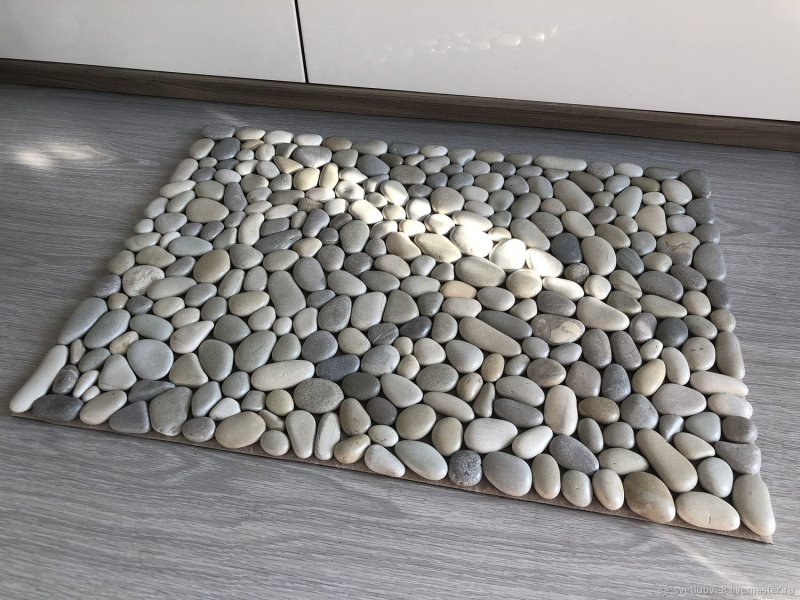 Pebble mat