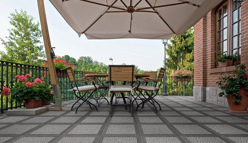 Porcelain tile 505.5 "Terrace"