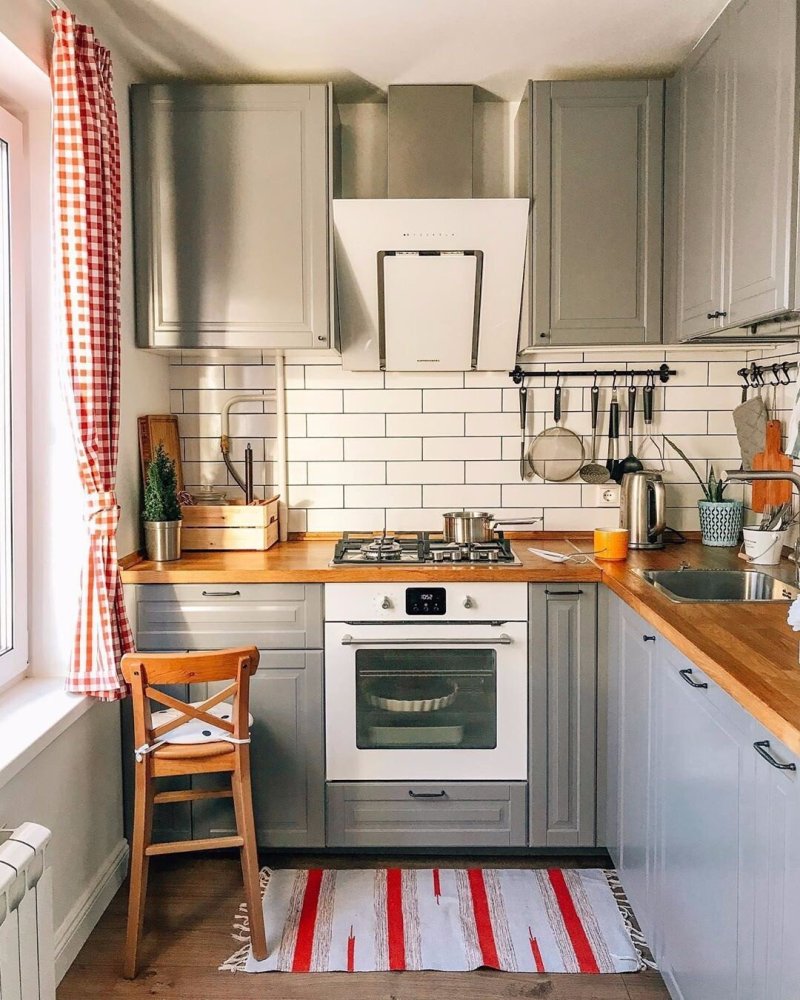 Arranging a small kitchen