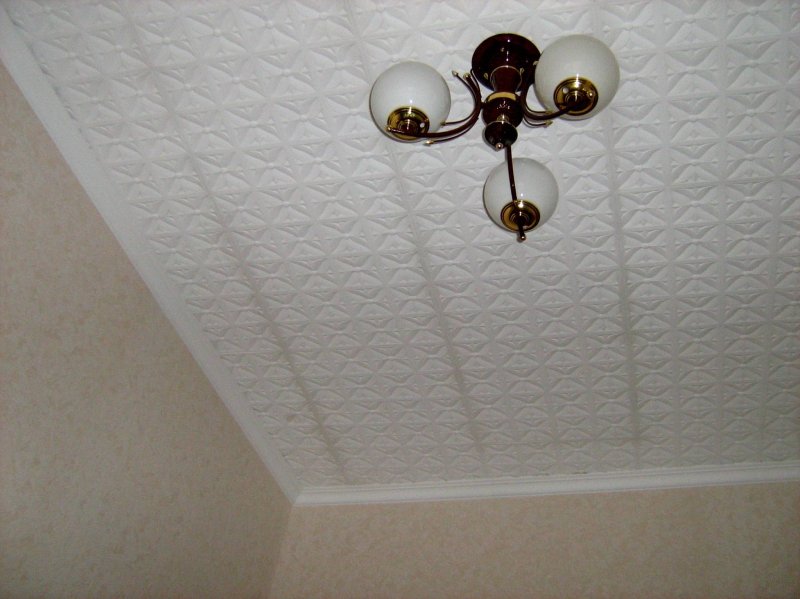 Ceiling tiles