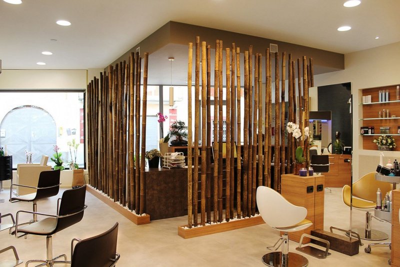 Bamboo partitions in the interior