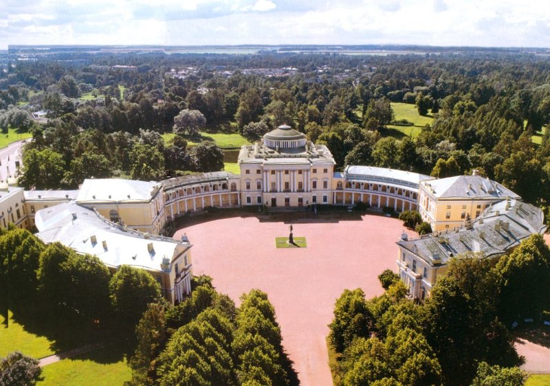 Pavlovsk Museum-Reserve in St. Petersburg