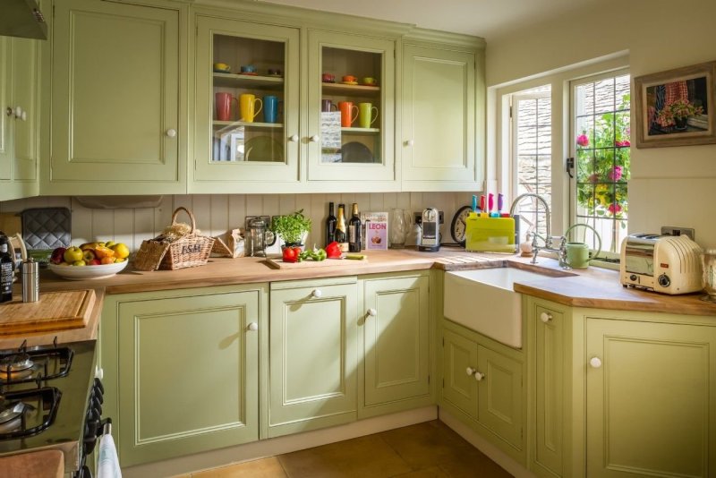 Kitchen in the style of Provence Lauren