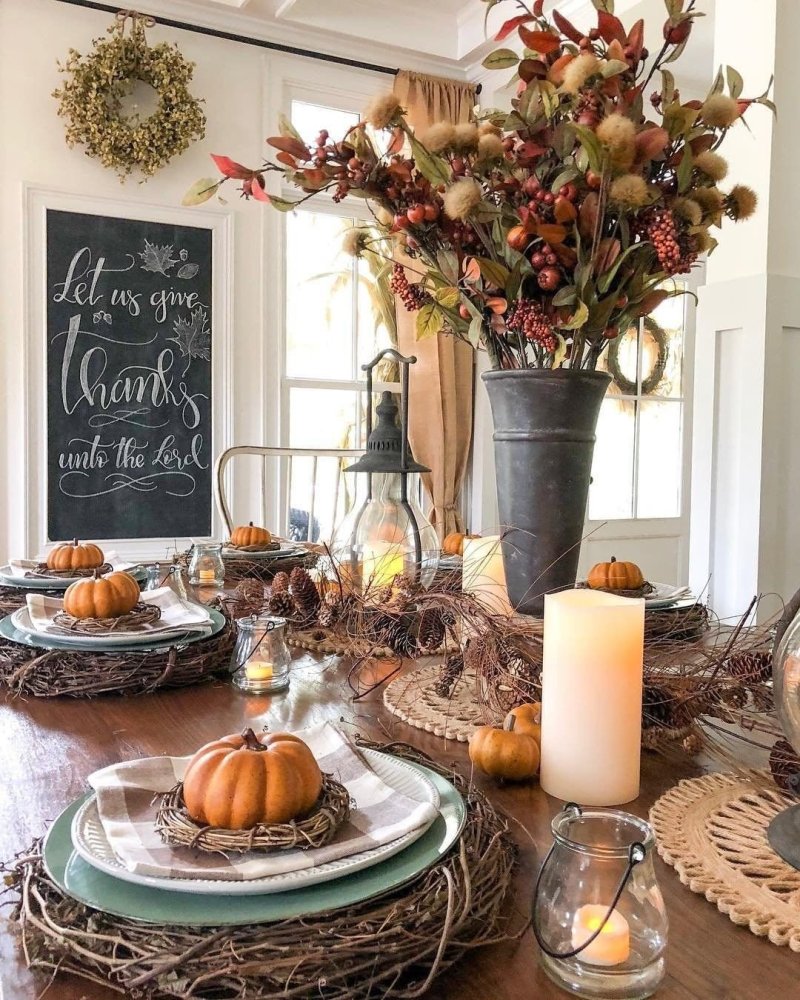 Autumn table decor