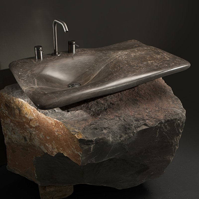 Concrete sink