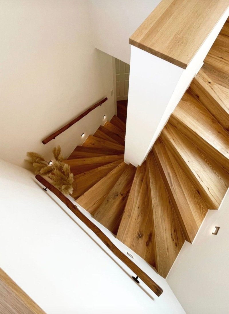 Wooden staircase with racing steps