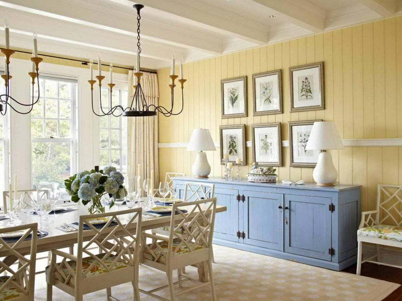 Dining room in the style of Provence