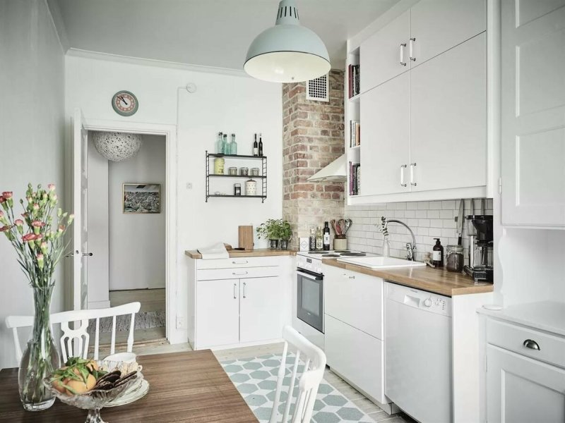 Skandi -style kitchen 6 sq m m