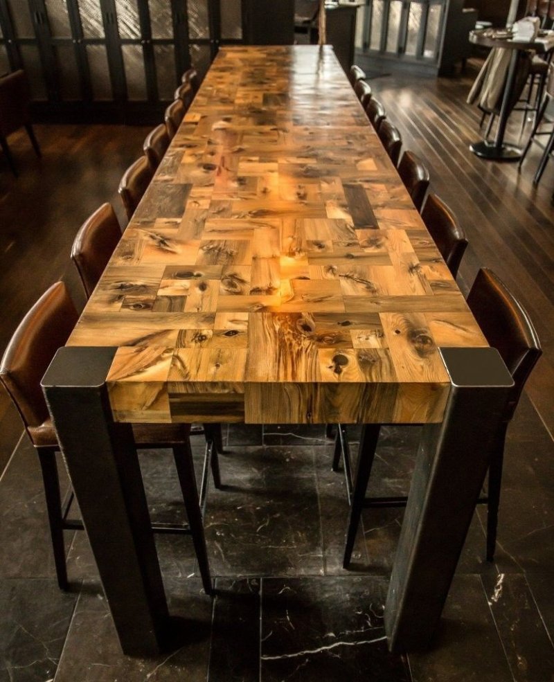 Loft -style wooden table