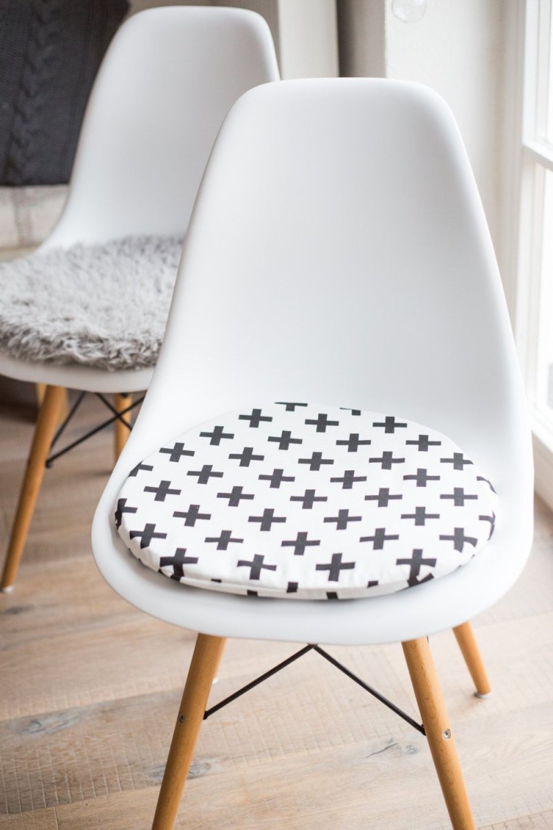 Scandinavian -style chair